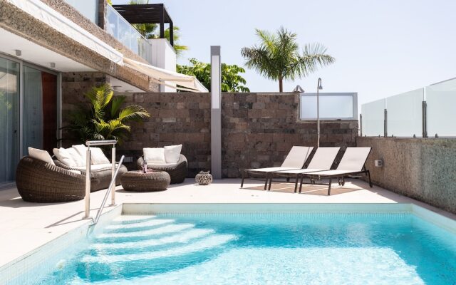 Luxury Villa BKM in Playa del Duque