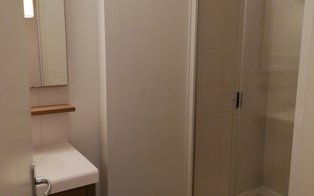 Terres de France - Appart'Hotel Quimper