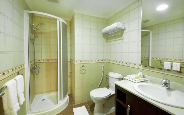 Best Western Plus Bakkah Awan Hotel