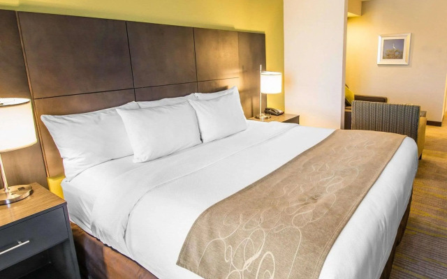 Comfort Suites Miami Airport North