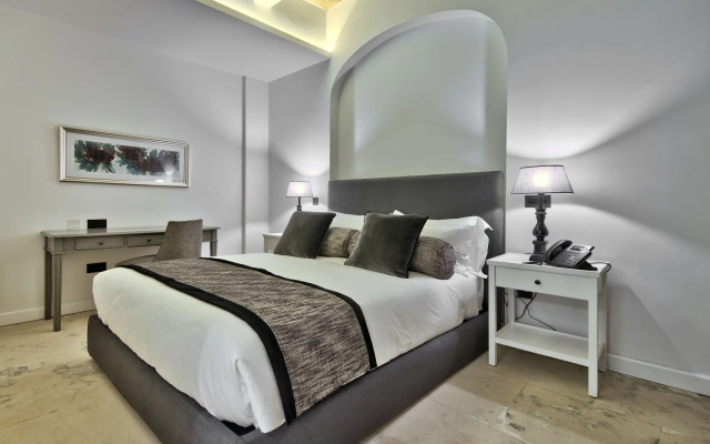 66 Saint Pauls & Spa