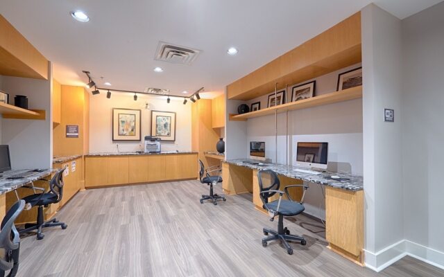 National at Ballston Place