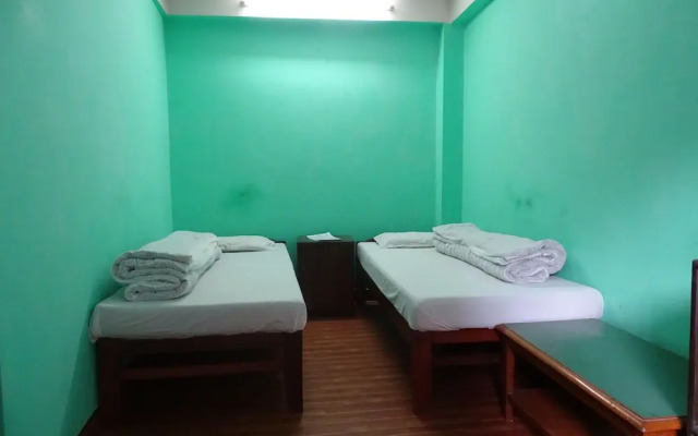 Green House Lodge