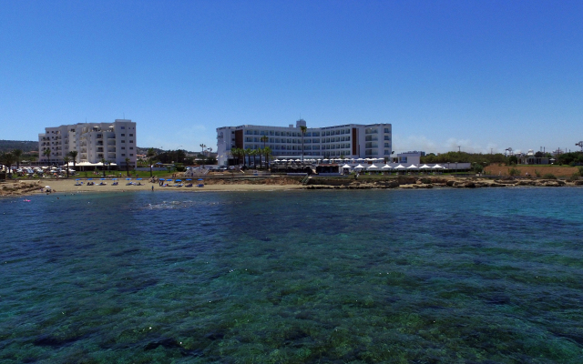 Evalena Beach Hotel