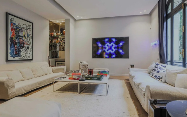 Mansion With Swimming Pool - 5bd/10p - Neuilly