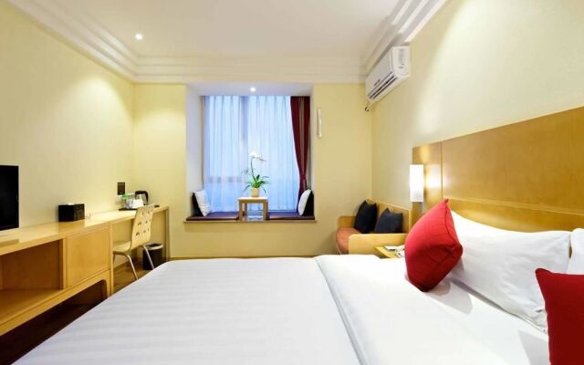 Ibis Wenjiang Floraland