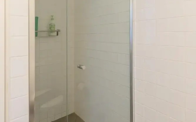 Premium 2BR CBD Apartment With River View Balcony