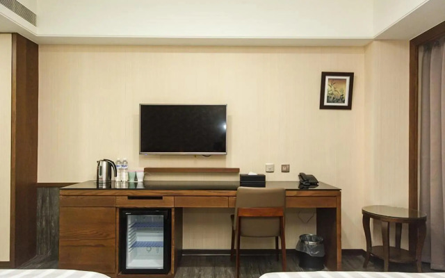 eHOME Hotel