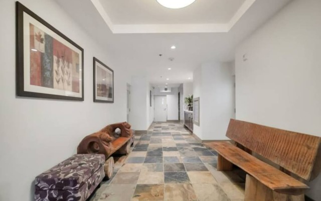 3BR Lakeside Dream Penthouse