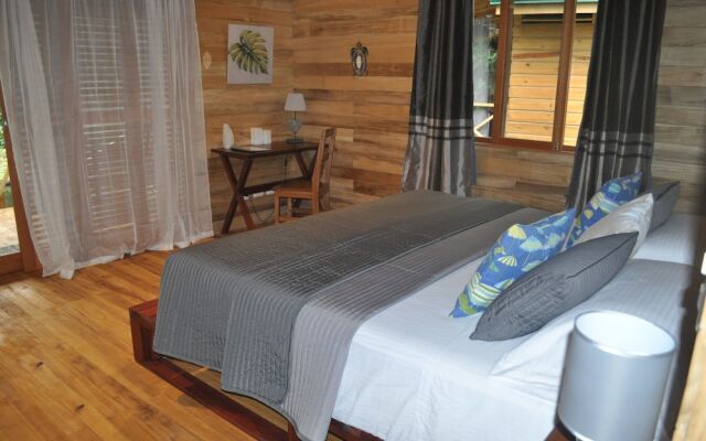 Natura Lodges