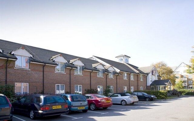 Hotel Express Holiday Inn Buckhurst Hill