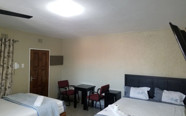 Chisam Guest Lodge