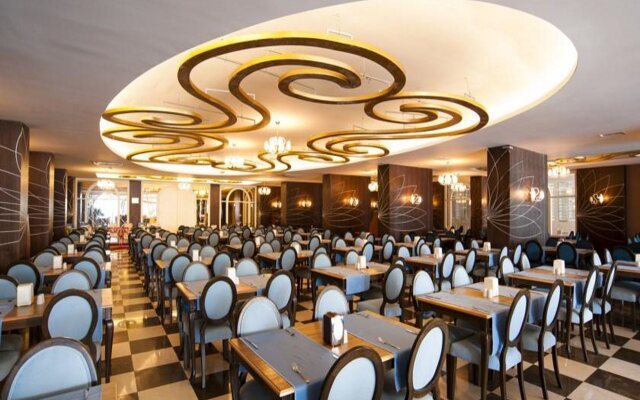 Concordia Celes Hotel