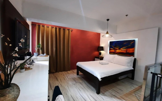 L1 Twin Bed Staycation in Bonifacio Global City