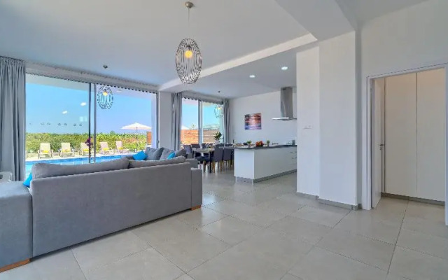 Sea Point Villas Coral Bay