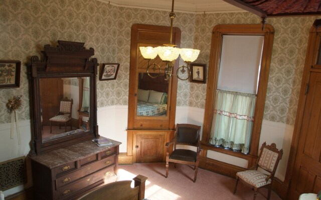 The Richards House Bed & Breakfast