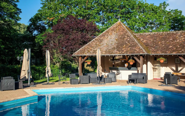 Le relais fleuri, Hôtel et restaurant Logis - Avallon