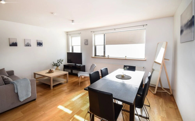 Apartment N19
