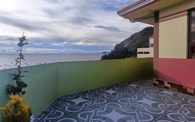 Nexus Mirasol Backpackers