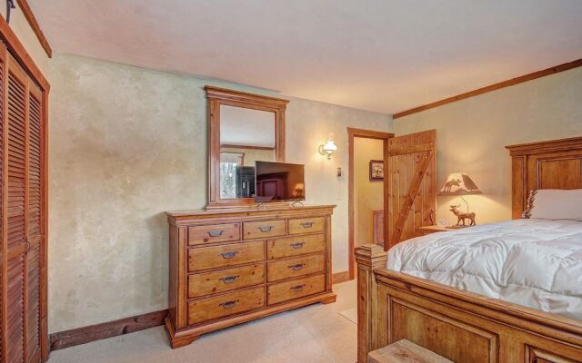 Whispering Pines - 4 Br Home