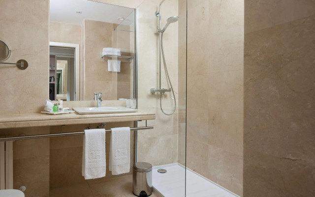 NH Collection Madrid Abascal