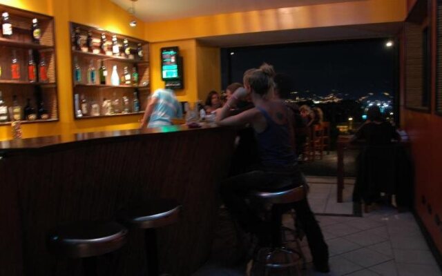 Alajuela Backpackers Airport Hostel
