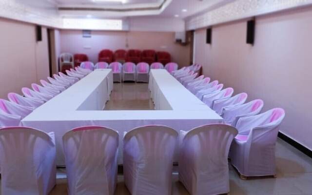 Hotel Subhalakshmi Palace
