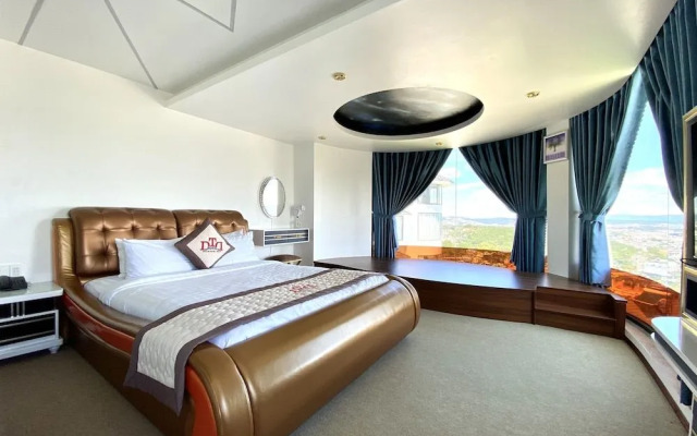 Dallas Hotel DaLat