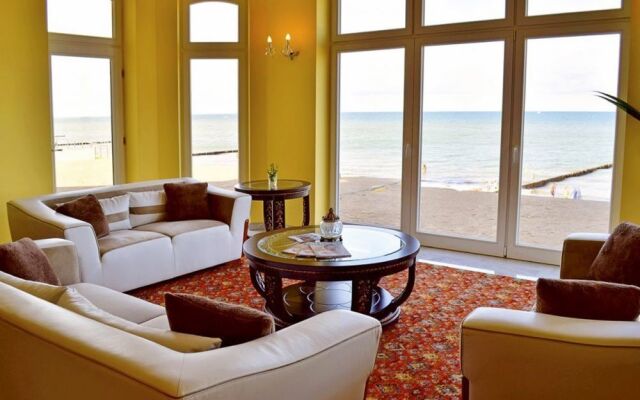 Meergut Hotels