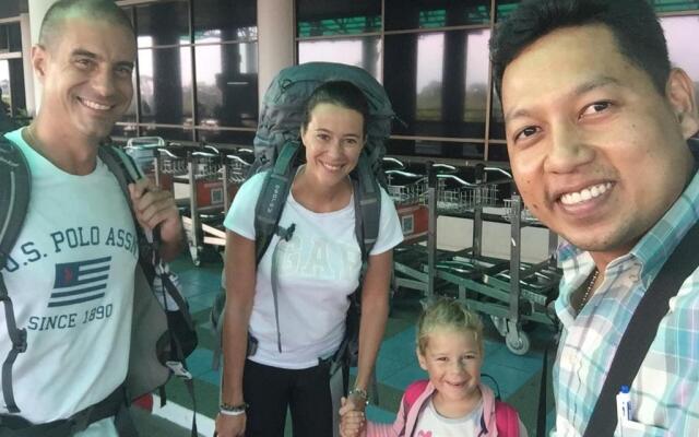 You In House URT Surathani Airport