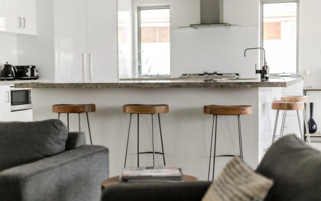 Deluxe Living in Mariners Cove