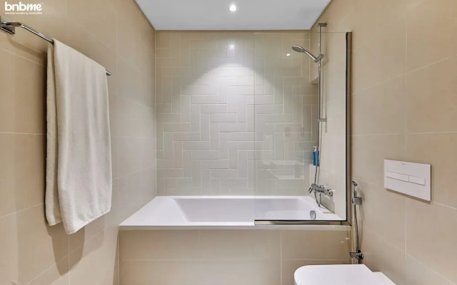 bnbme | Marina Vista Tower | 1 BDR