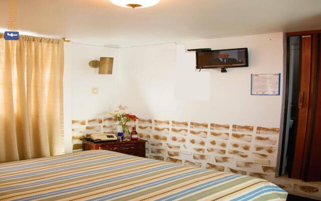 Hostal Isla Isabela