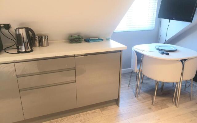 Contemporary Style Studio