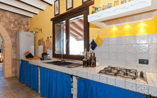 Holiday Home With Pool, Sicily