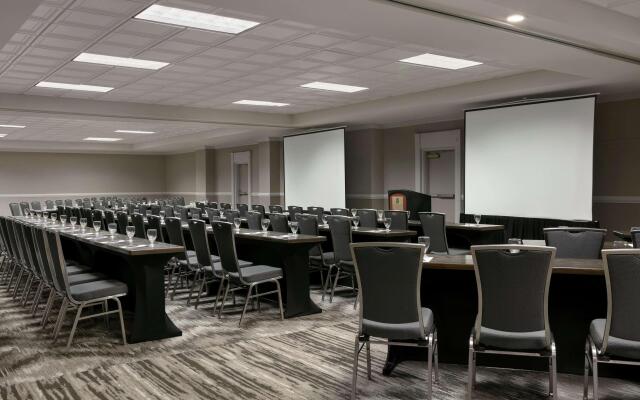 Embassy Suites by Hilton Los Angeles Downey
