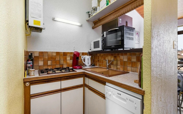 Seaside Family Apartment in Agde