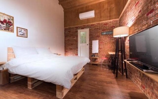 Red Brick 642