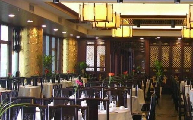 Shanhu Hotel