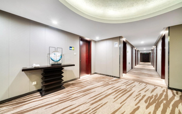 Yiwu International Mansion Hotel