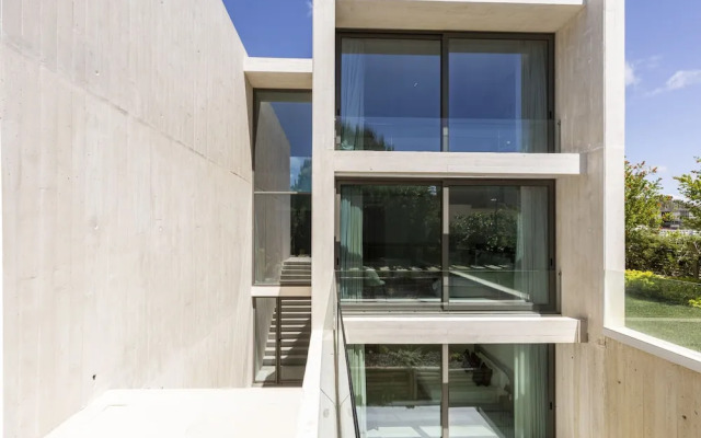 Troia Design Villa by Cadenzalux