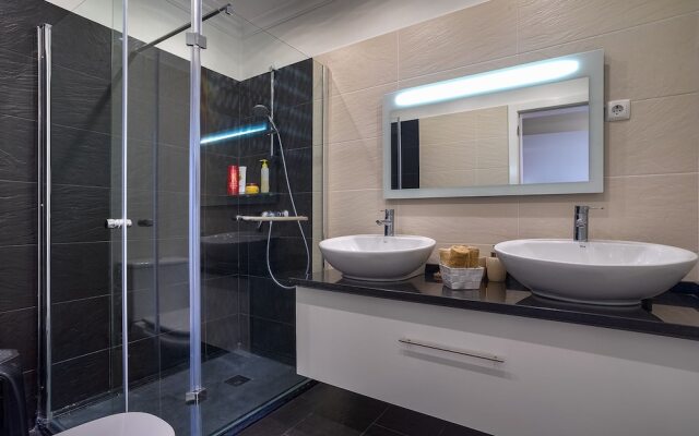 Casa Costa do Sol by MHM