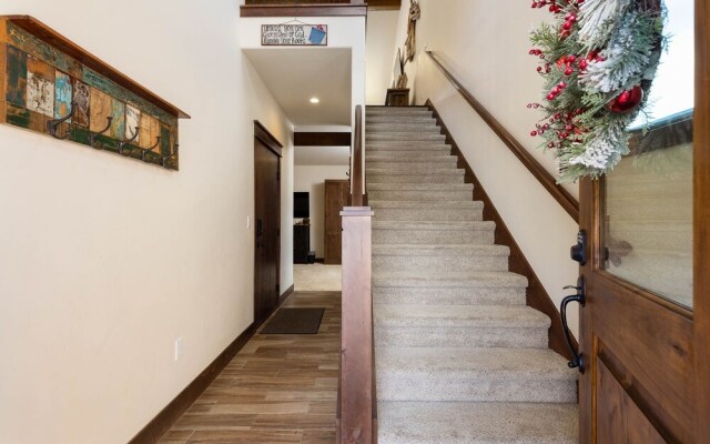 47 River Run Townhomes 3 Bedroom Townhouse by RedAwning