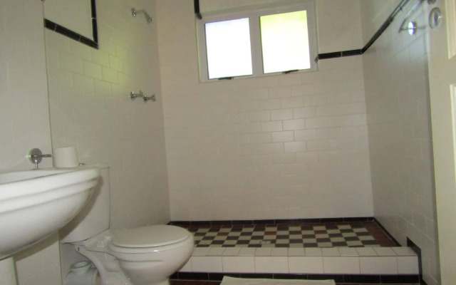 Sugar Hill Manor Guesthouse