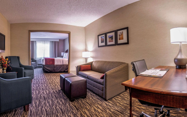 Comfort Suites Golden West on Evergreen Parkway