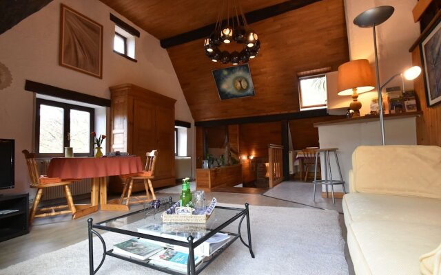 Beautiful Cottage in Wimmenau With Garden