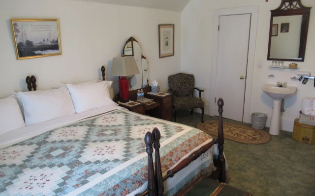 Carrier Houses B&B