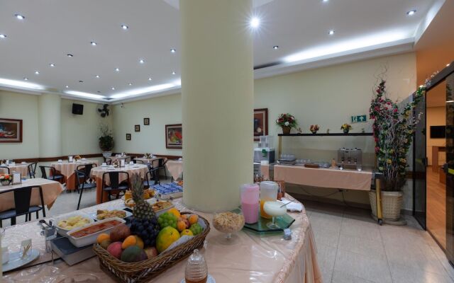 Daher Center Hotel