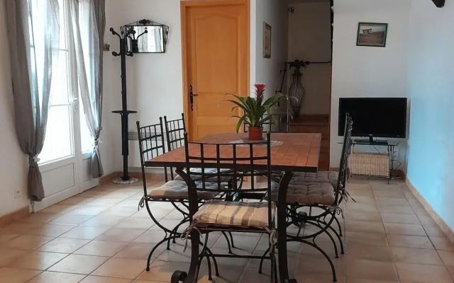 Beautiful Provencal Farmhouse With Private Pool