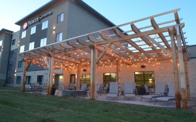 Best Western Plus Okotoks Inn & Suites